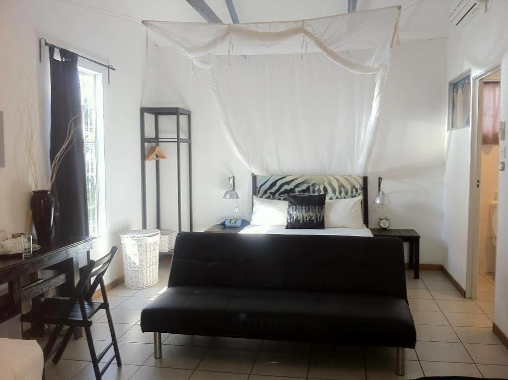 The Old House Bed & Breakfast Kasane Luaran gambar